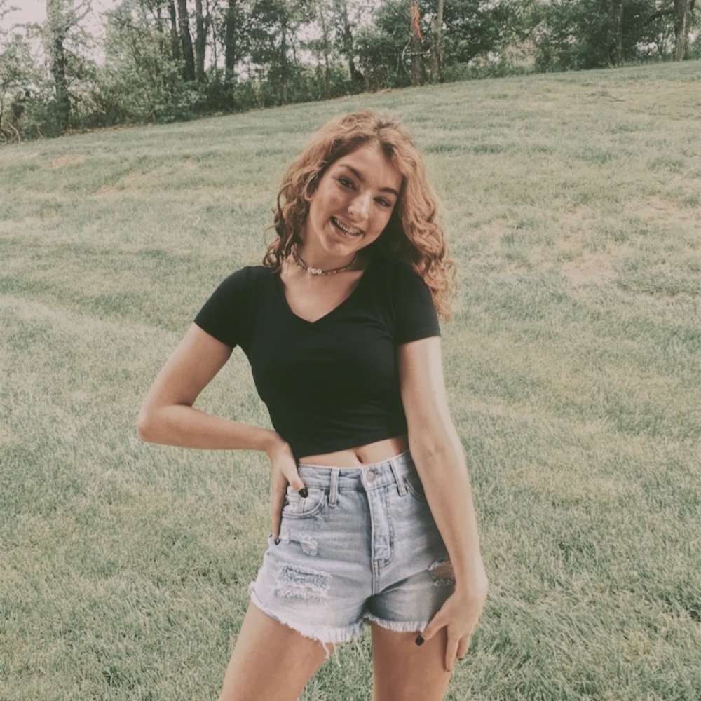 Meet your Posher, Kelsie